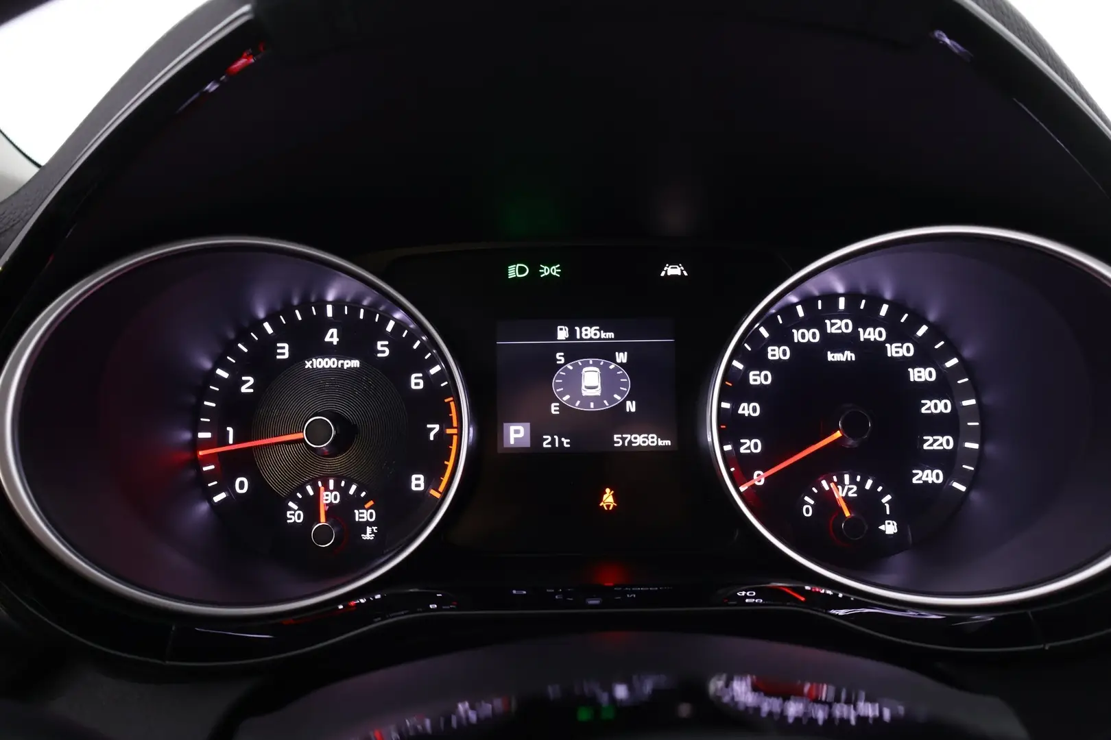 Car Image - 1jk19oNY2r3NslM0F3DXyp