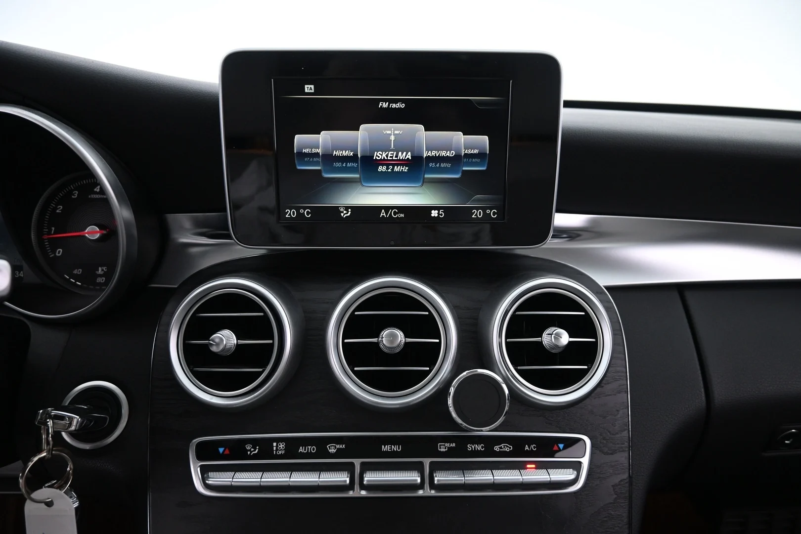 Car Image - 6SpJD0Rnvws8QHctBViLVS