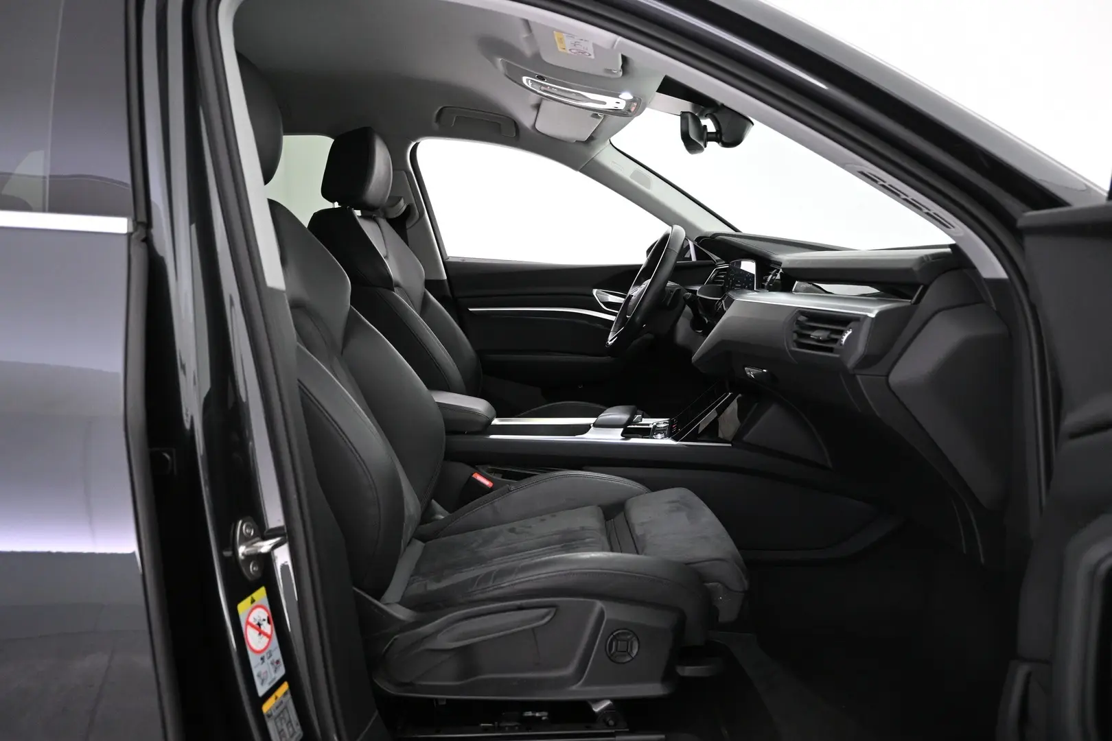 Car Image - 62BL9cIz2rIOU0r9vFL6lw