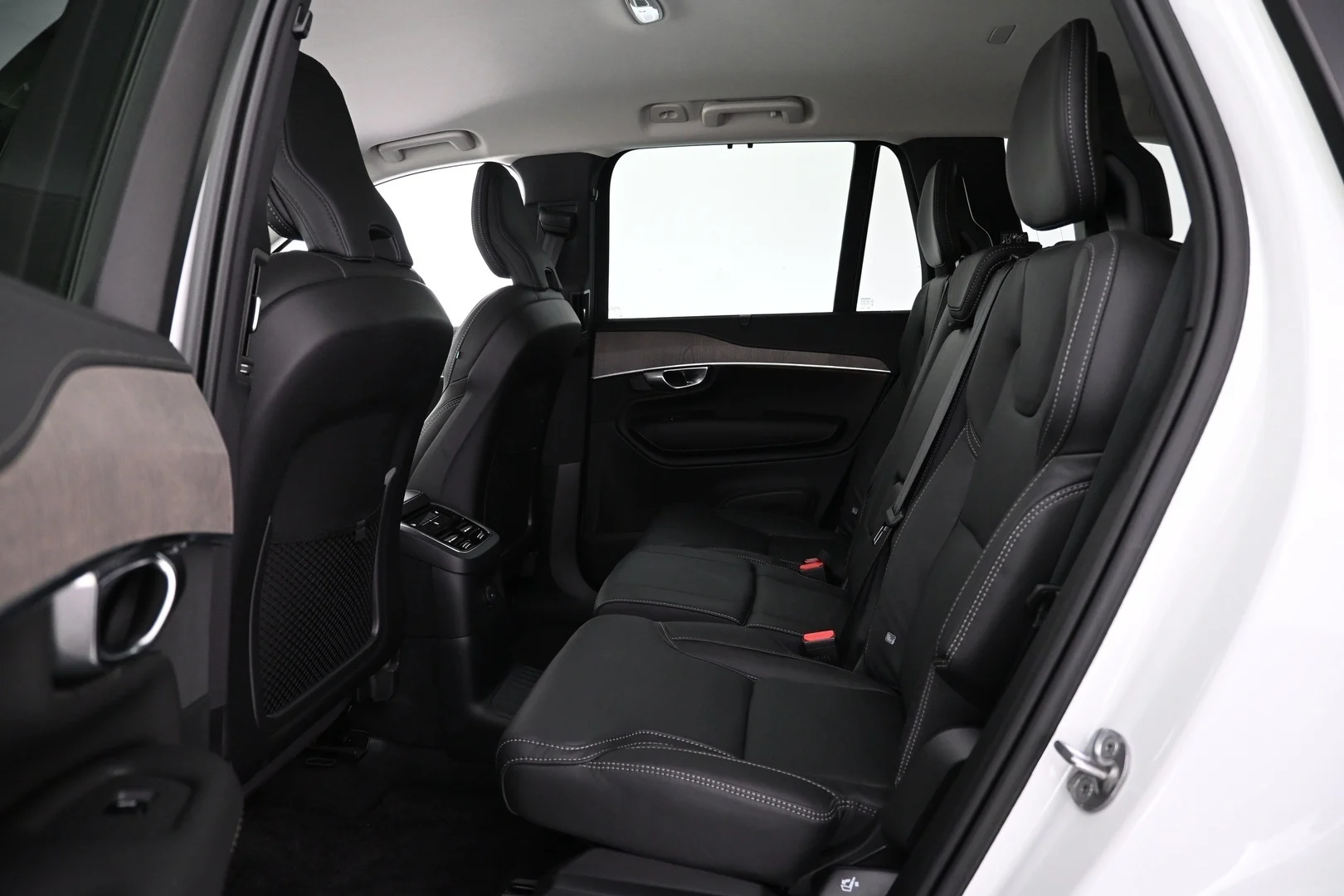 Car Image - 5s9sqenR8dQAU9tOZxDl5I