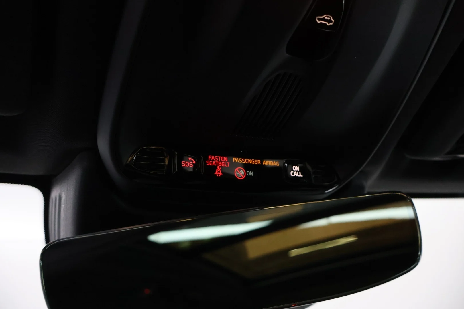 Car Image - 2Q0RwSpIQLyHEczMaPXGFP