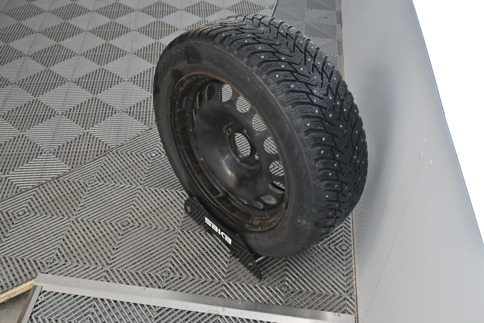 Car Image - 3fxAfowjJ6G5klwwEEeXXi