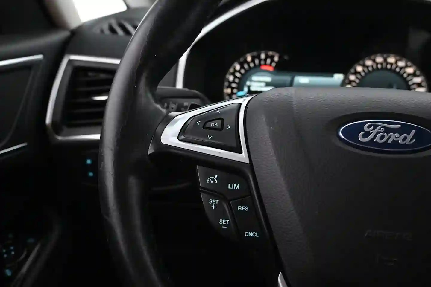 Car Image - 52WMCLqIN4kXcvWndATeis