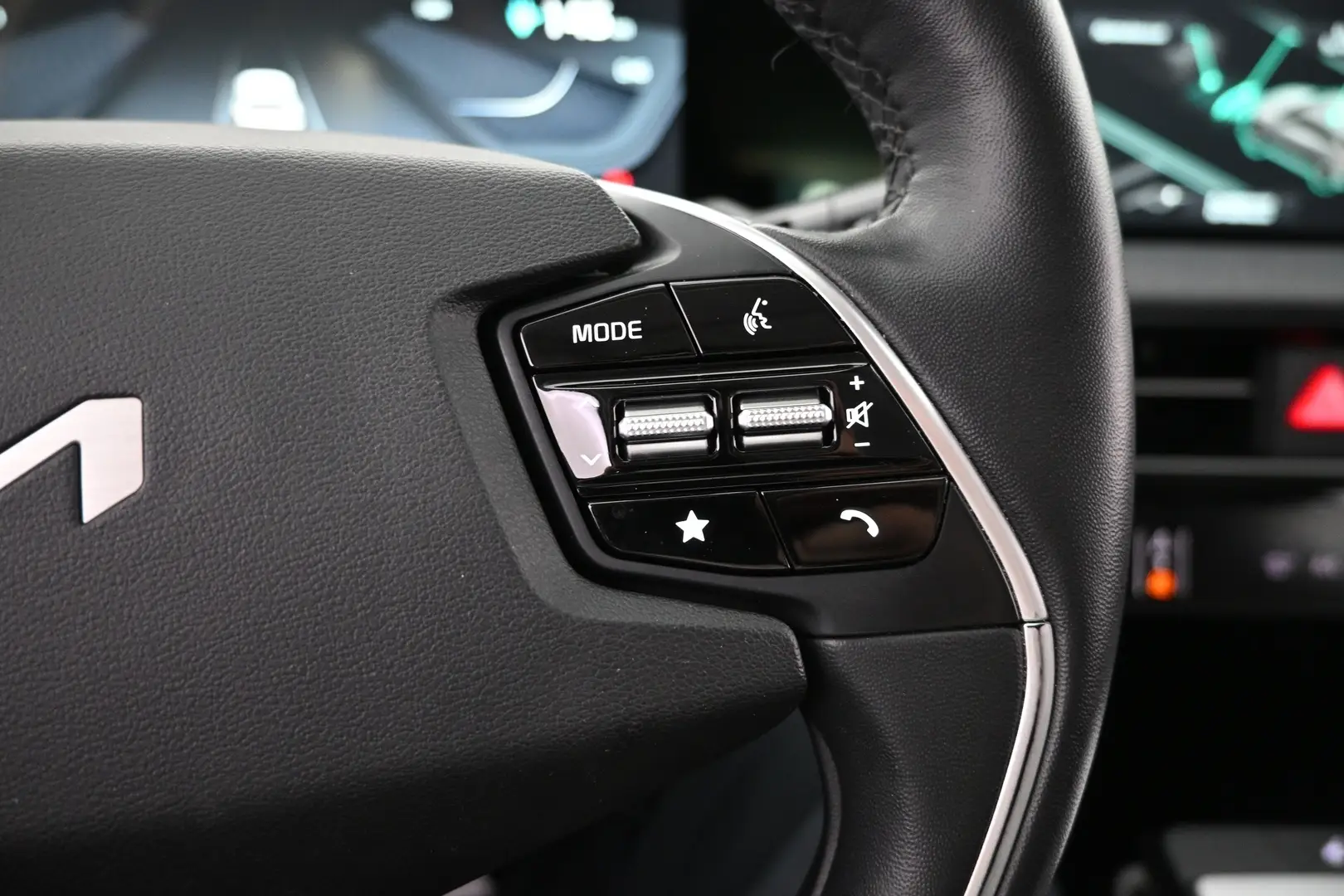 Car Image - 2XaS0hIxK3FFDMSU5toi9e