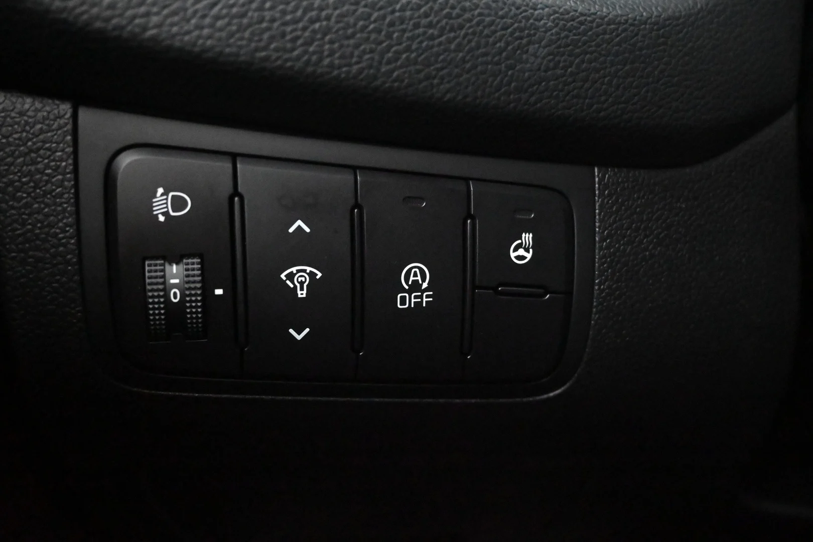 Car Image - 1sDfWO1RMkjV1MGFEvbwtx