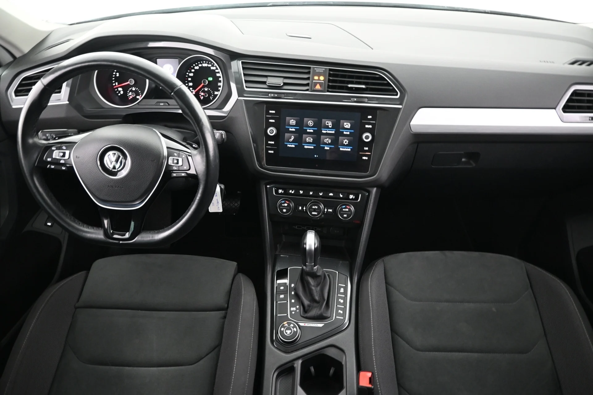 Car Image - 1DKixsXZqbGrLz0NB9OMaP