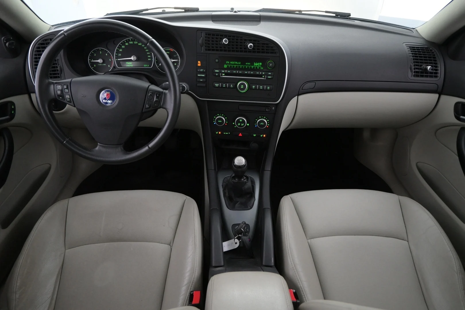 Car Image - 8tEgPeADDrnQqFupVXLu2