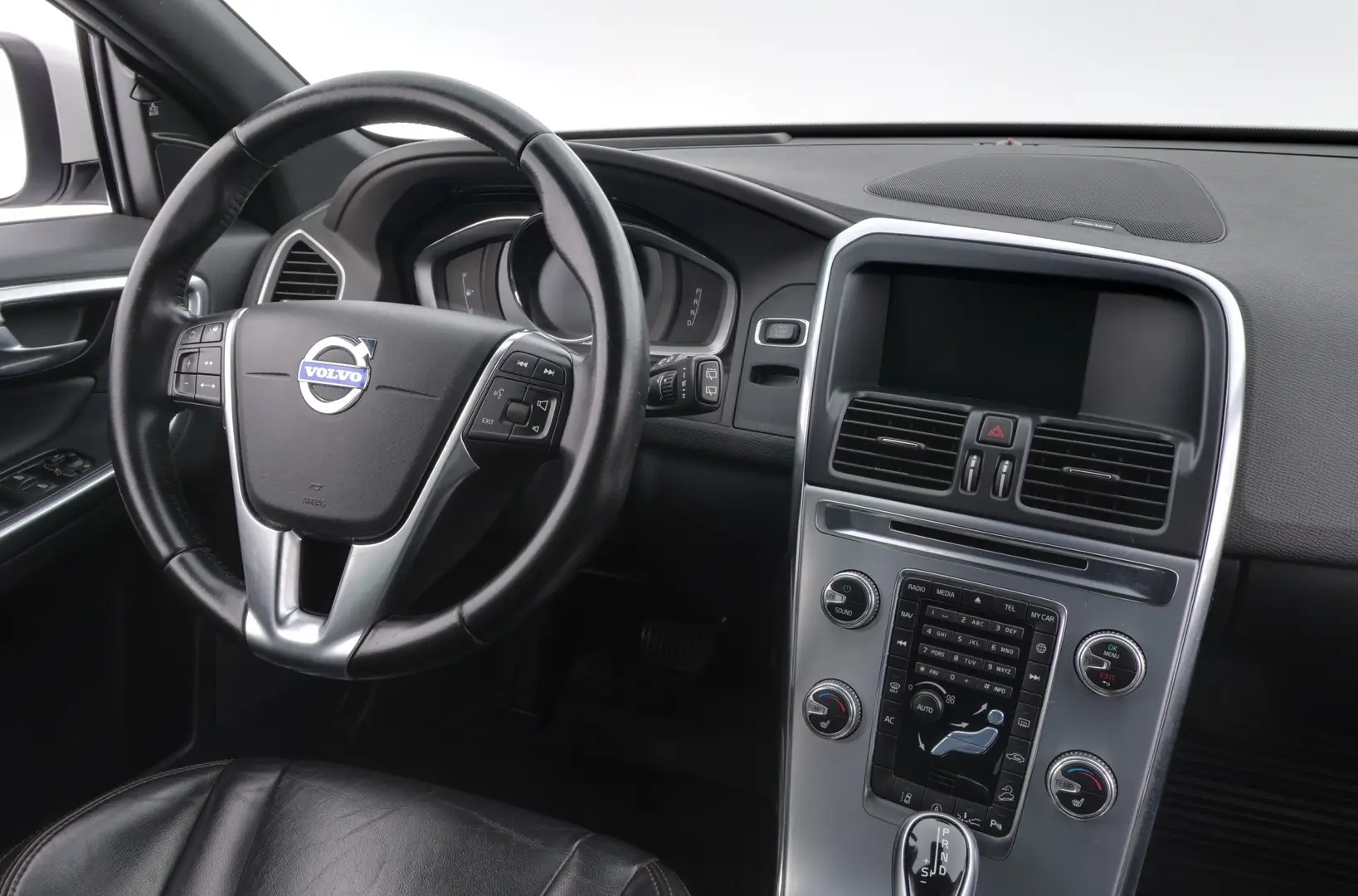 Car Image - 45fTbKPT6vs7YL6sogLMlN
