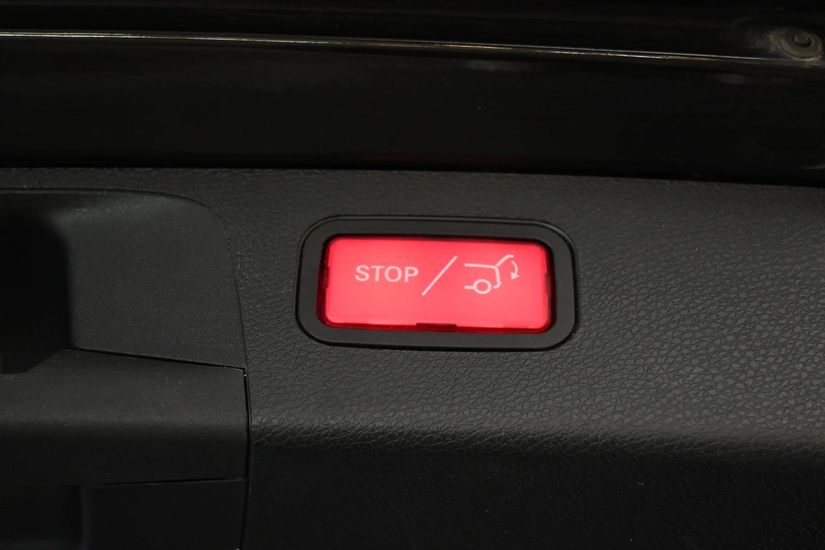 Car Image - 1VmwuwBLUvAt5dzi5gdI3w