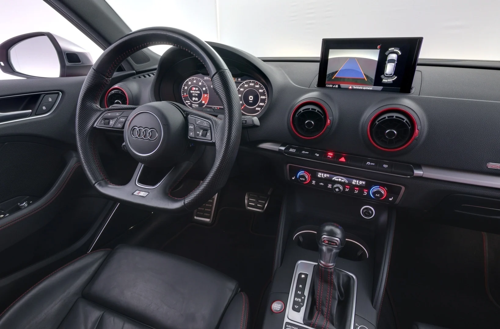 Car Image - 1IKDg5bWKDpXg0QNipkyEZ