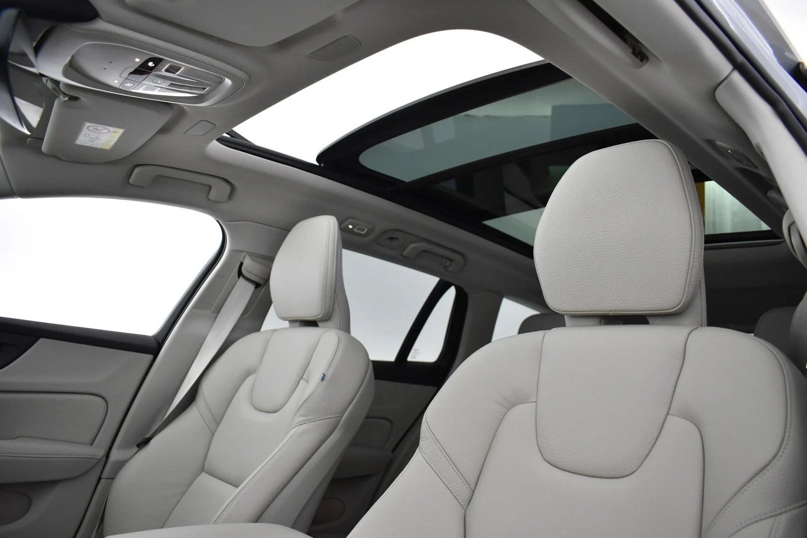 Car Image - 34J4BJ0AotTl6oC31VGAja