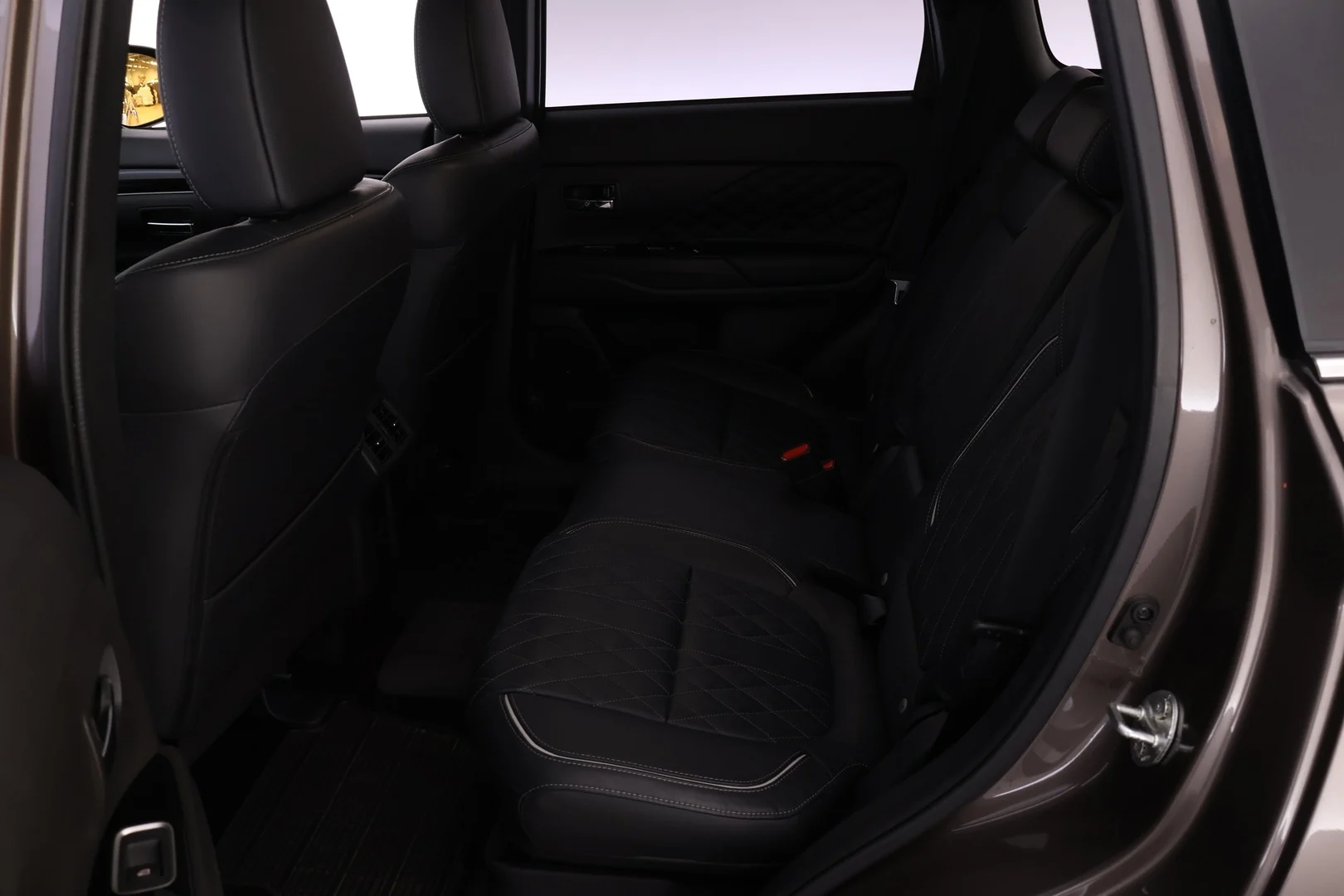 Car Image - 6QLCVR9EW4JL1ui0DLCWiP
