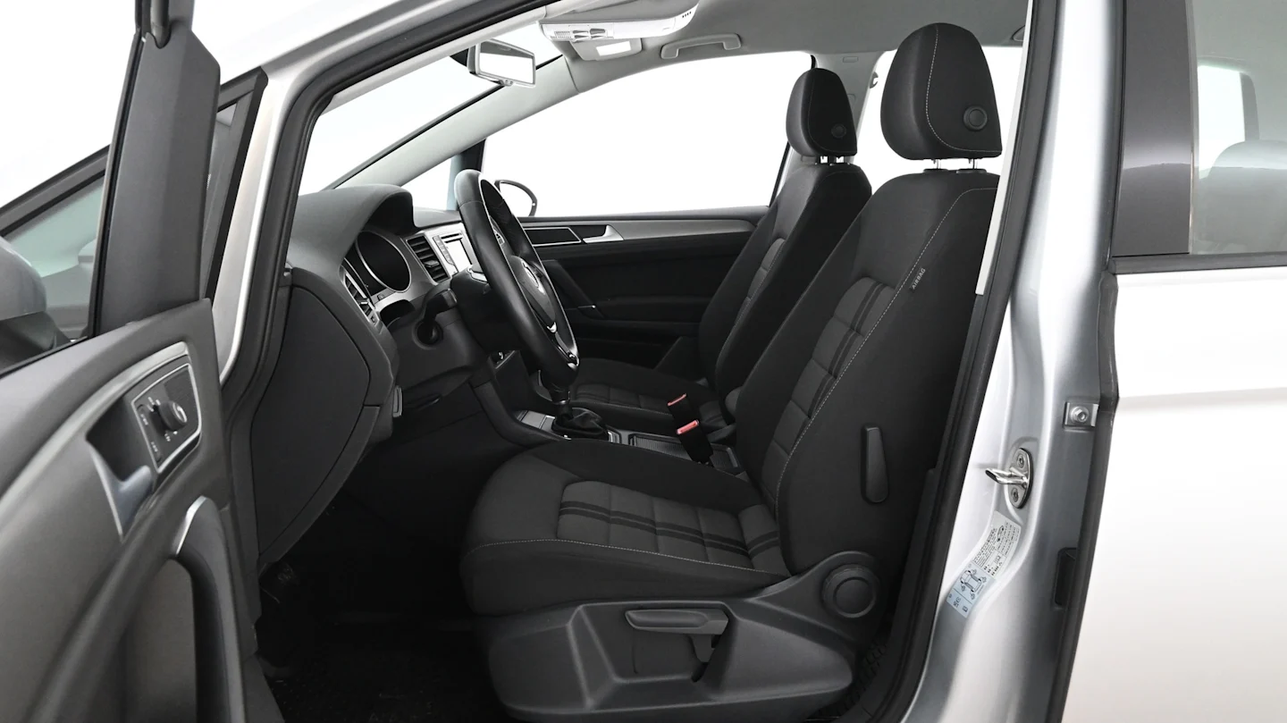 Car Image - 7oD7sFnVH0ZRedHcxm3Ger