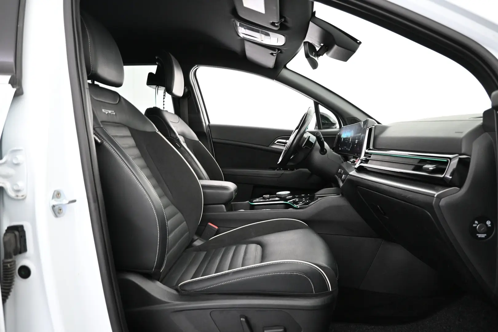 Car Image - NcAAubY6wvEdu3TGtkc0C