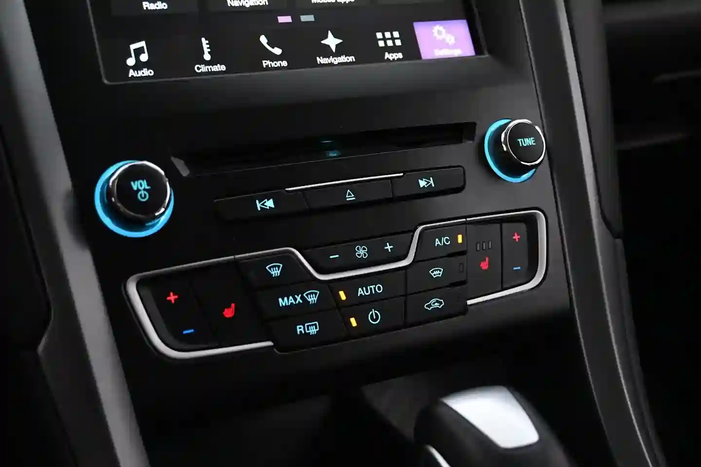 Car Image - 1uRwjAHyKjulF2GY7fdbi7
