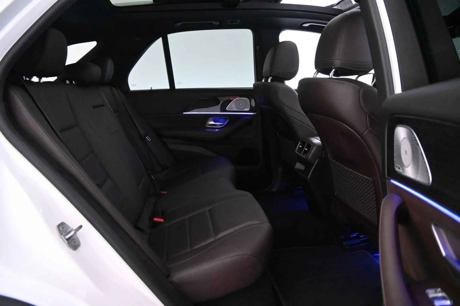Car Image - 3D5fKcLzSTpk8OKlaDreCY