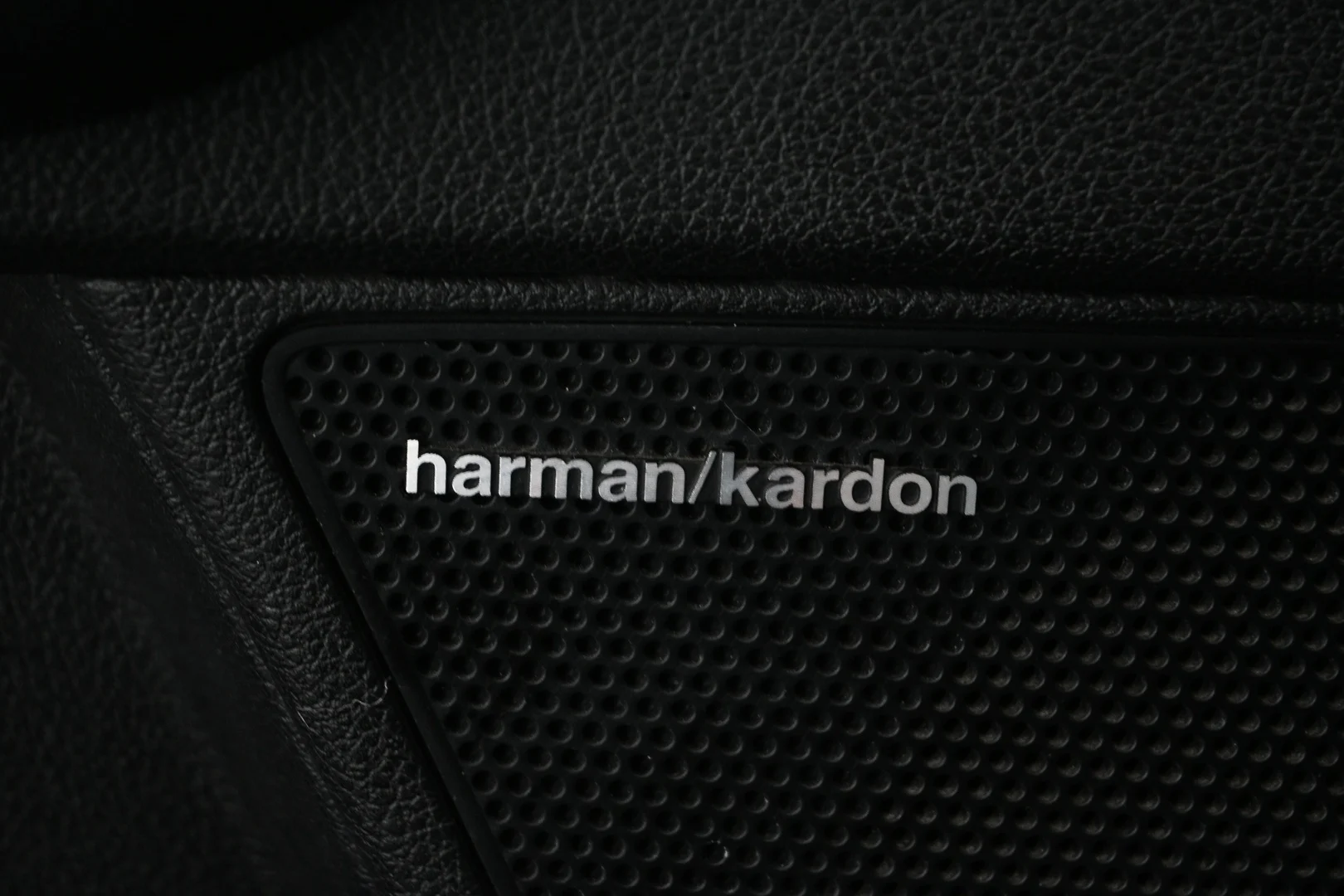 Car Image - 2BJAc4YleXh6Z2pWEYTUAB