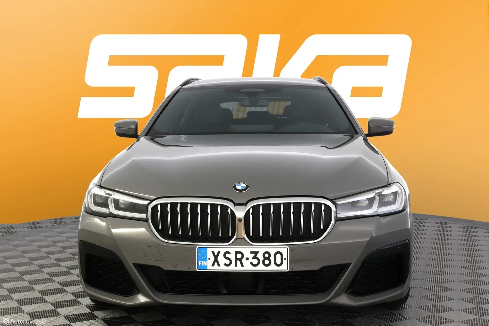 Car Image - 7zxEtDskqD943uJNkWfXQJ