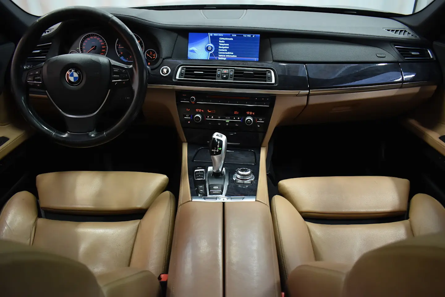 Car Image - fmU7IaI1vwipYcn9VYN94