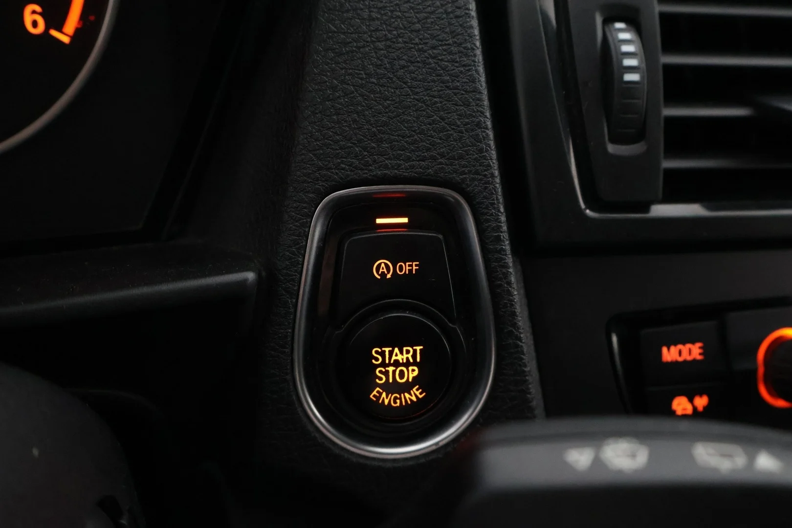 Car Image - 26vWwHw90rngJqrLA9PjLT
