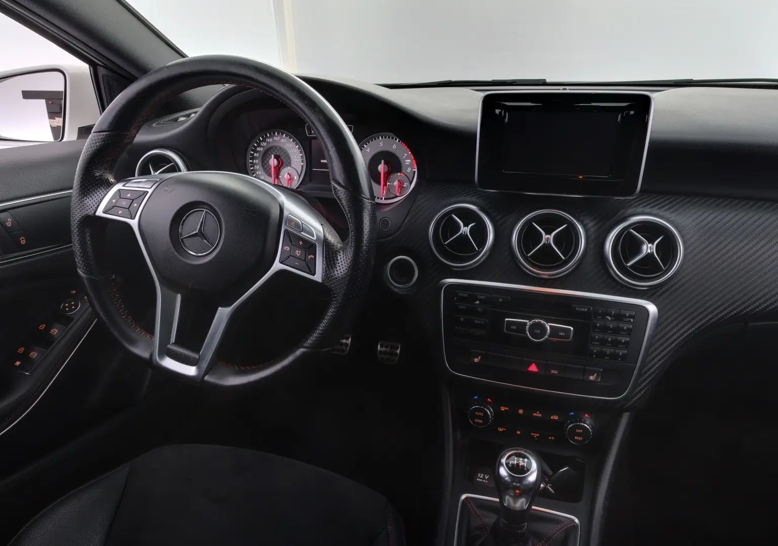Car Image - 5mWBwxLvBokE5qA2UmRNis