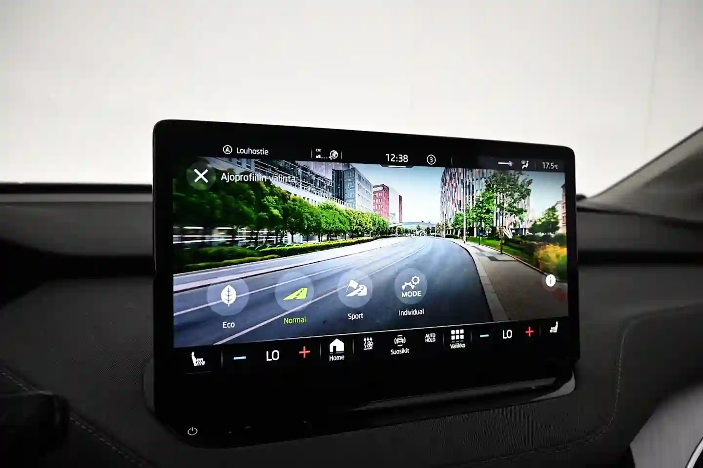 Car Image - 1PSX3bi7CgrENQ50aSfcQr
