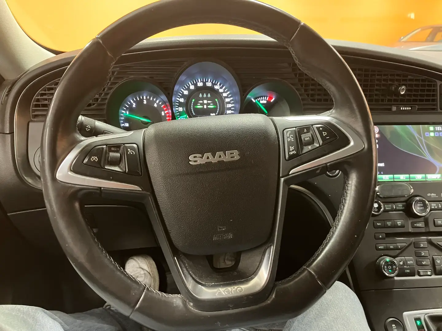 Car Image - 1aKUHnX1JDkFvxR7H8yOoL