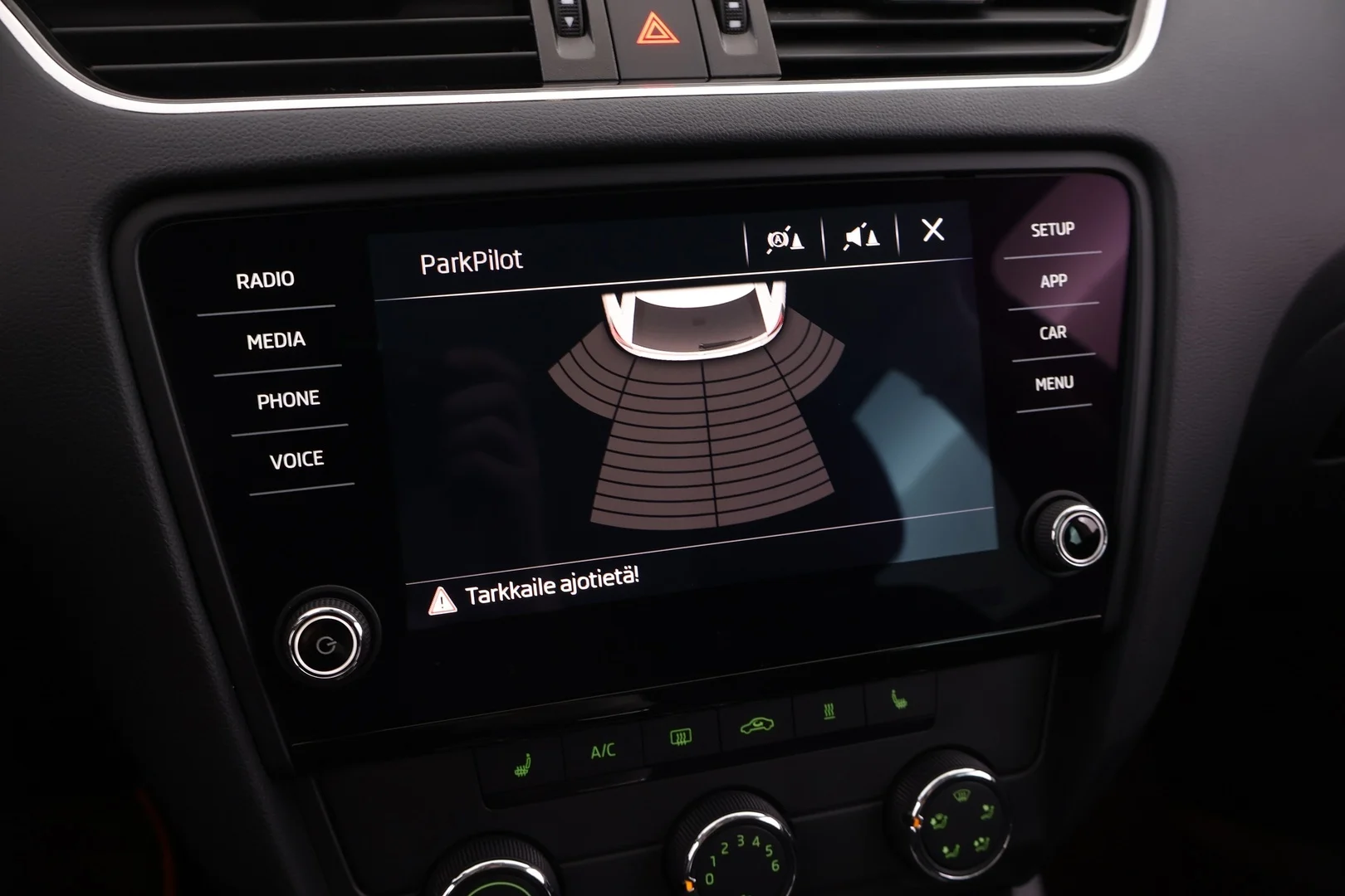 Car Image - 7jat3WjNV0lZMtONpn6vmC