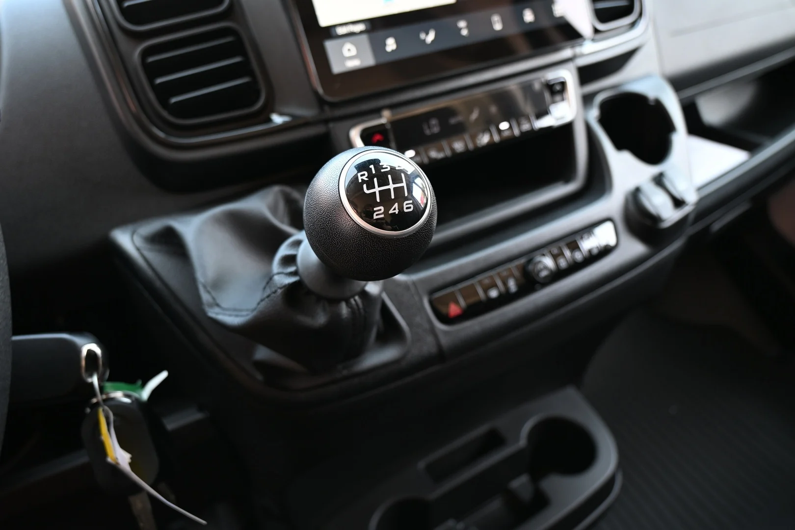 Car Image - 79rEFhk3je4C4ClXIVdIFd
