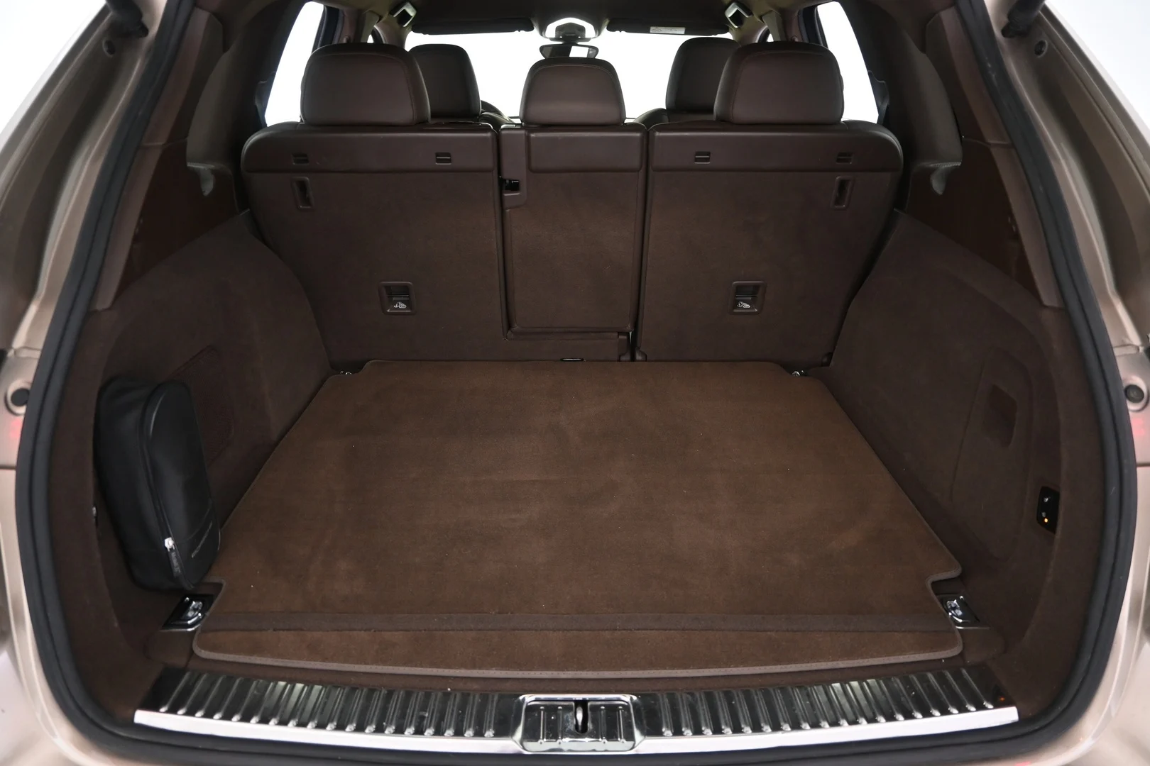 Car Image - 2fYqQgAlg2uUAc0te4F2Sx