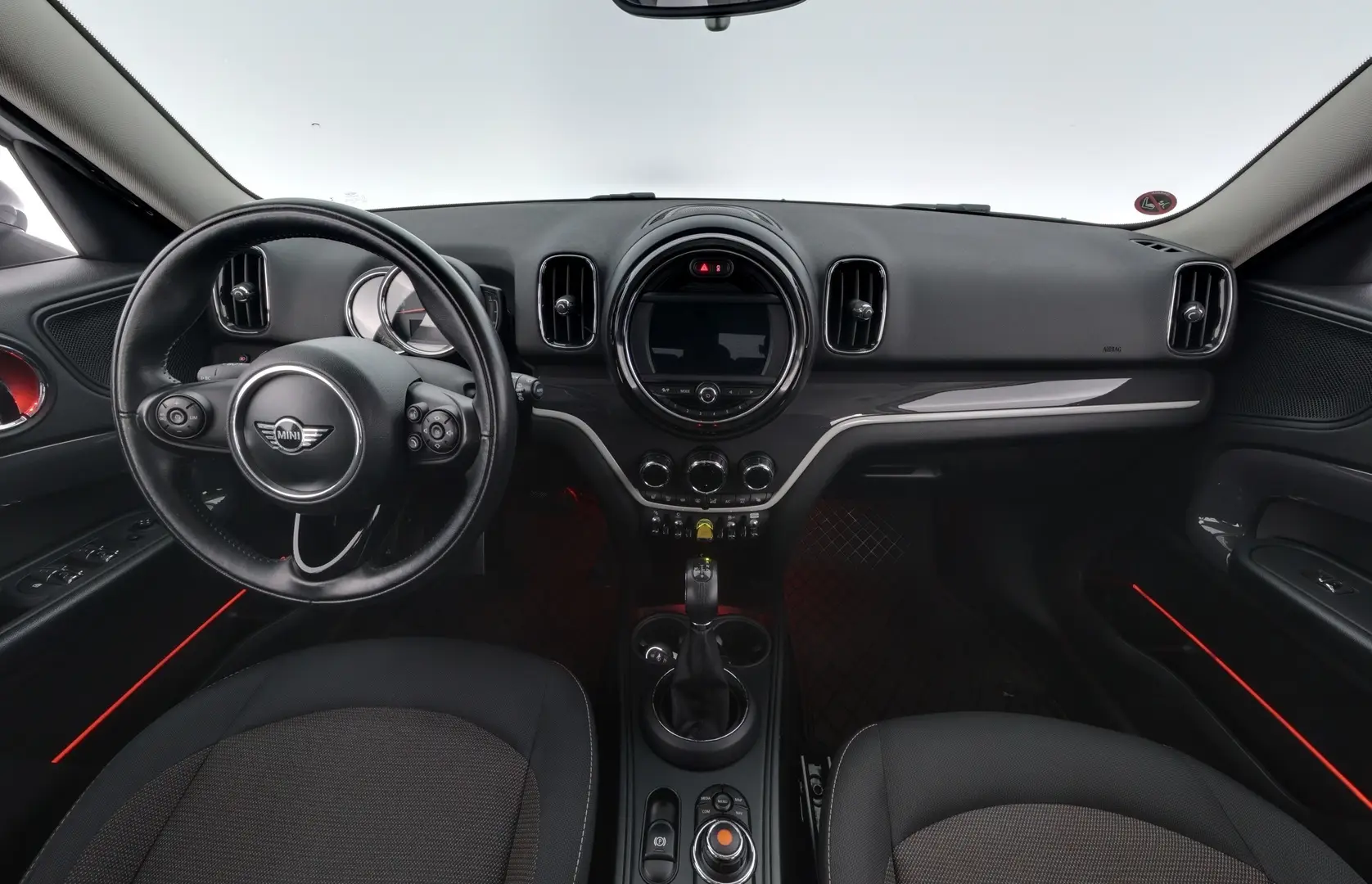 Car Image - XsRW4t33193iU7AcfeZys