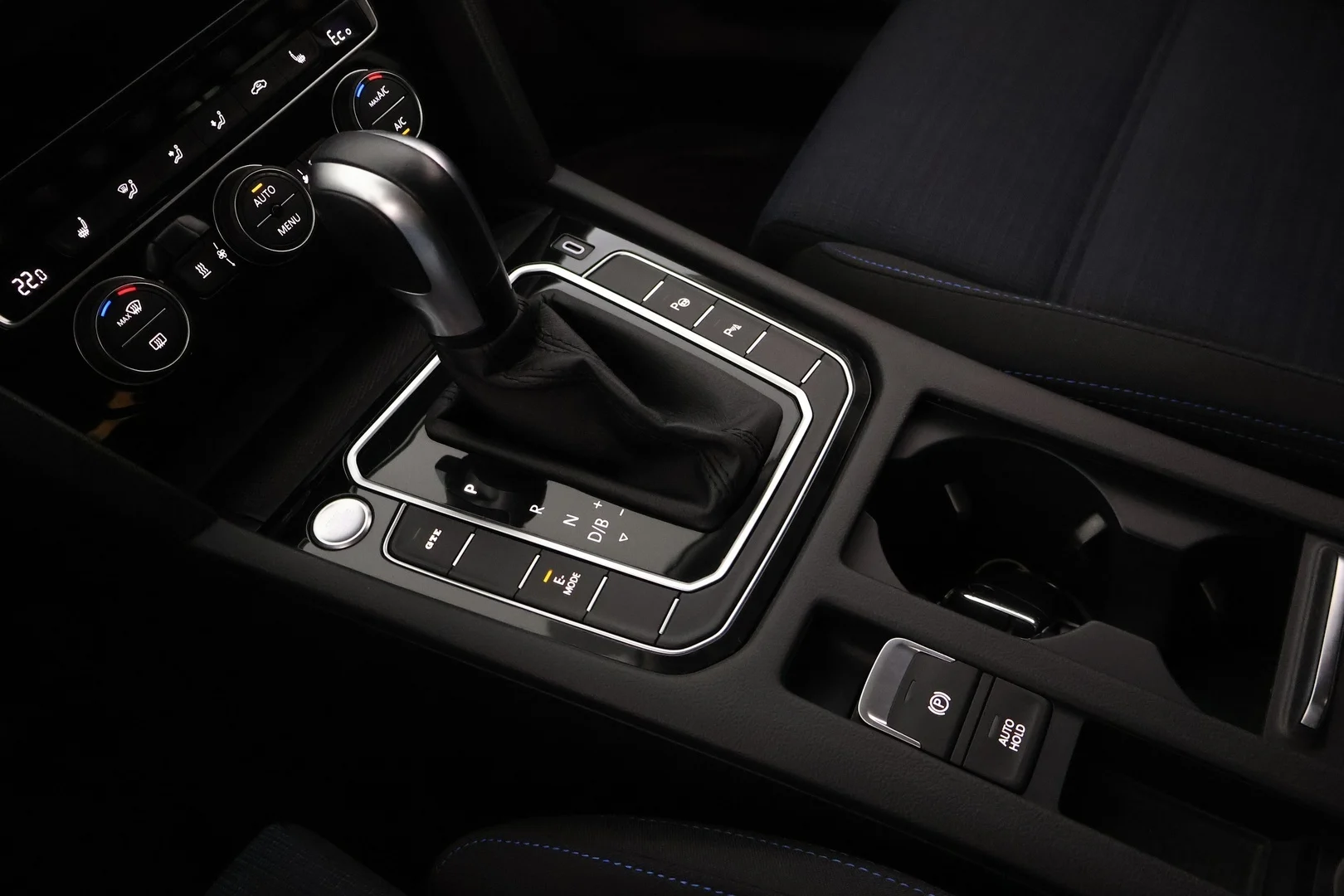 Car Image - 7lwR3zyZD5kVhVS2swjn7N