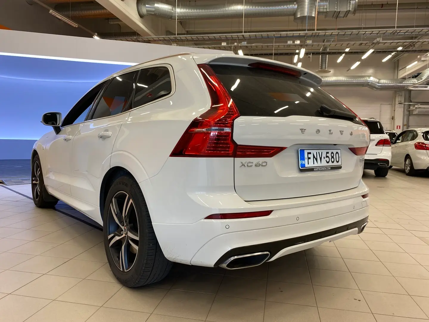 Car Image - 2q9NMRi5gxPsIvJGoZh38w