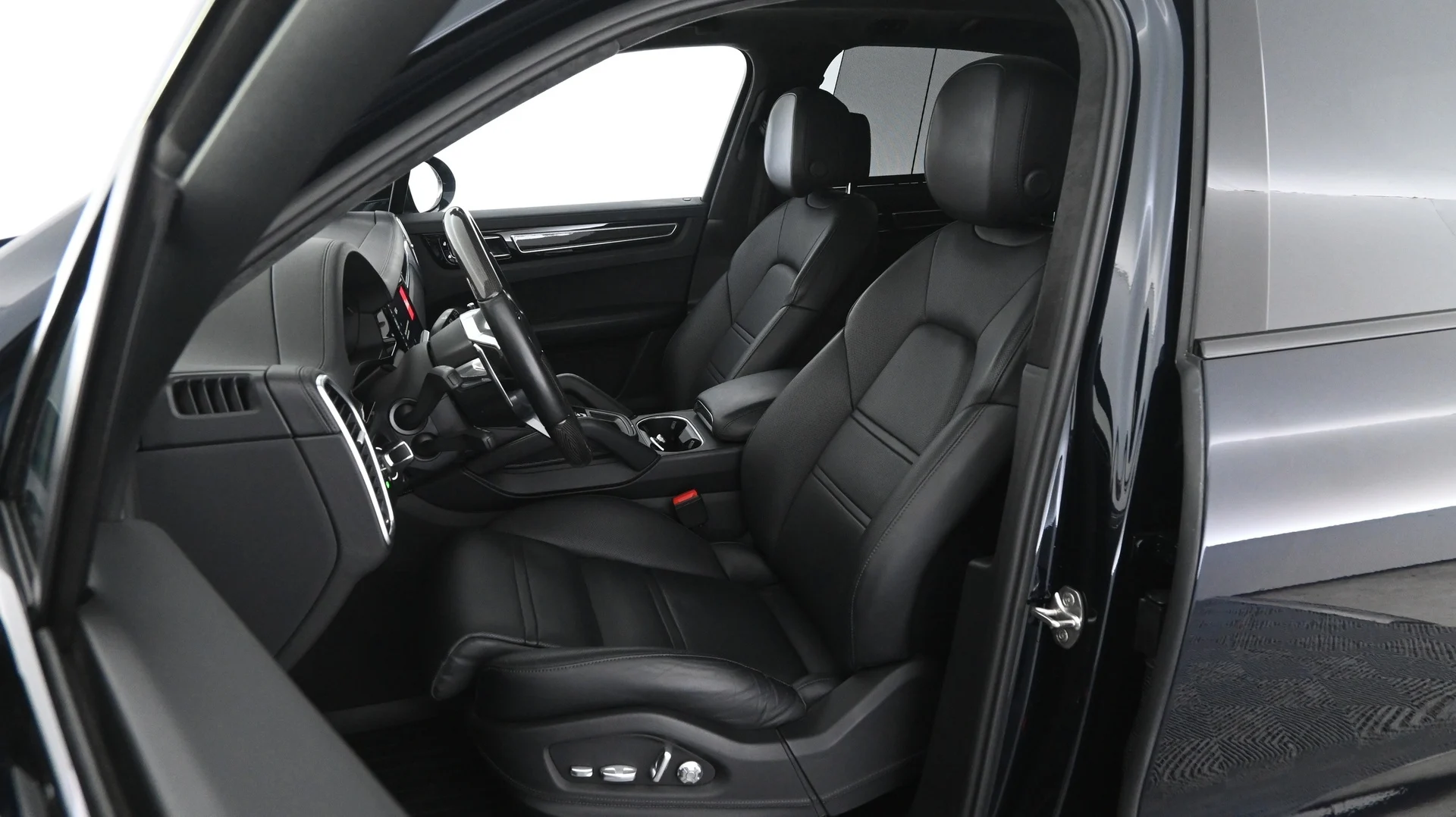 Car Image - 3VOyZGx0DA09gZ2m01MYLl
