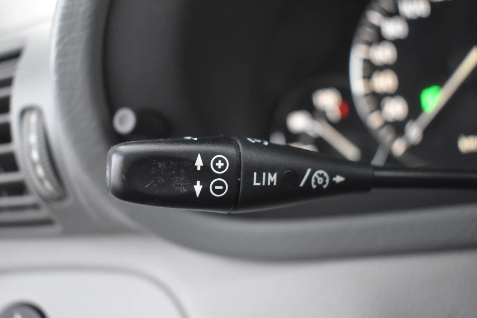 Car Image - 5GXlQqclXJwEXYgJPTOVYQ
