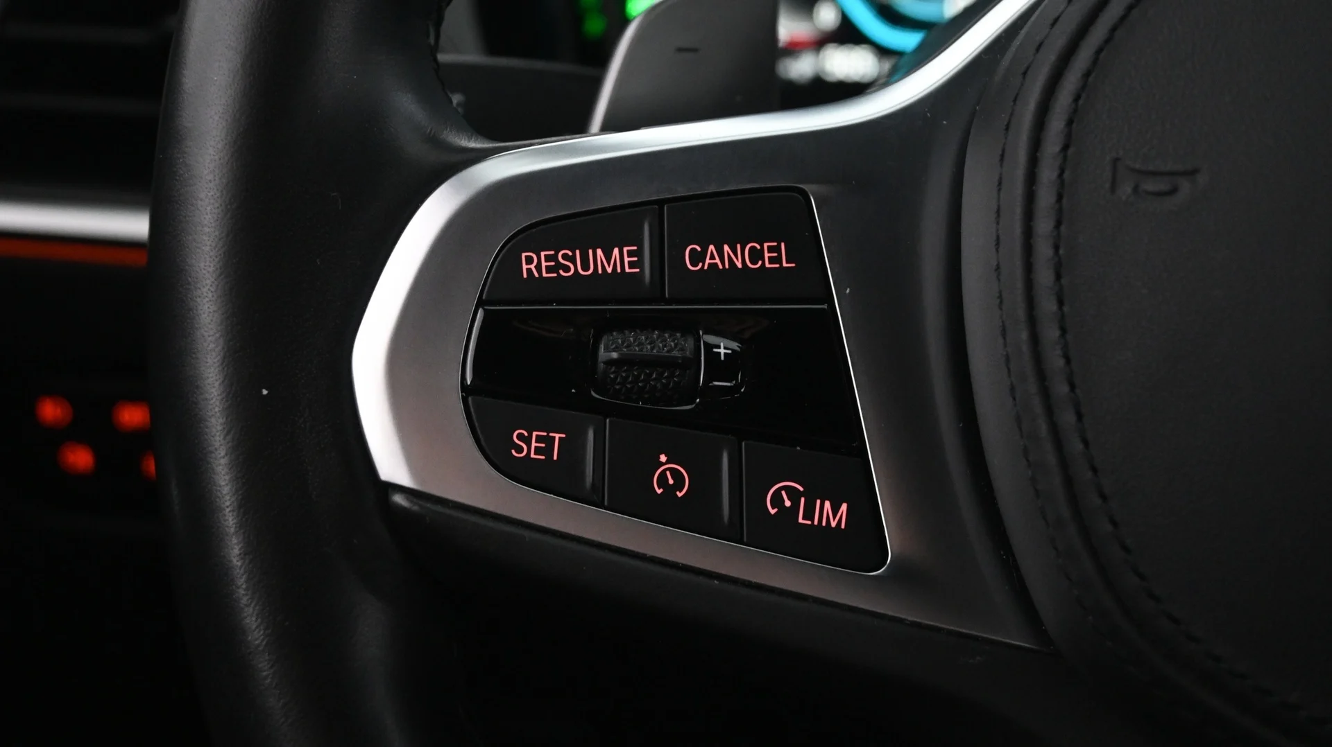 Car Image - 54EAZ22tbwkqHcABVB5JL0