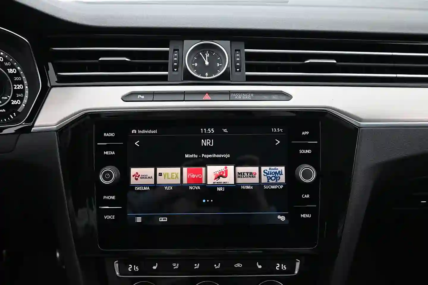 Car Image - dUVTut2RZ8LpI6qOiLTPd