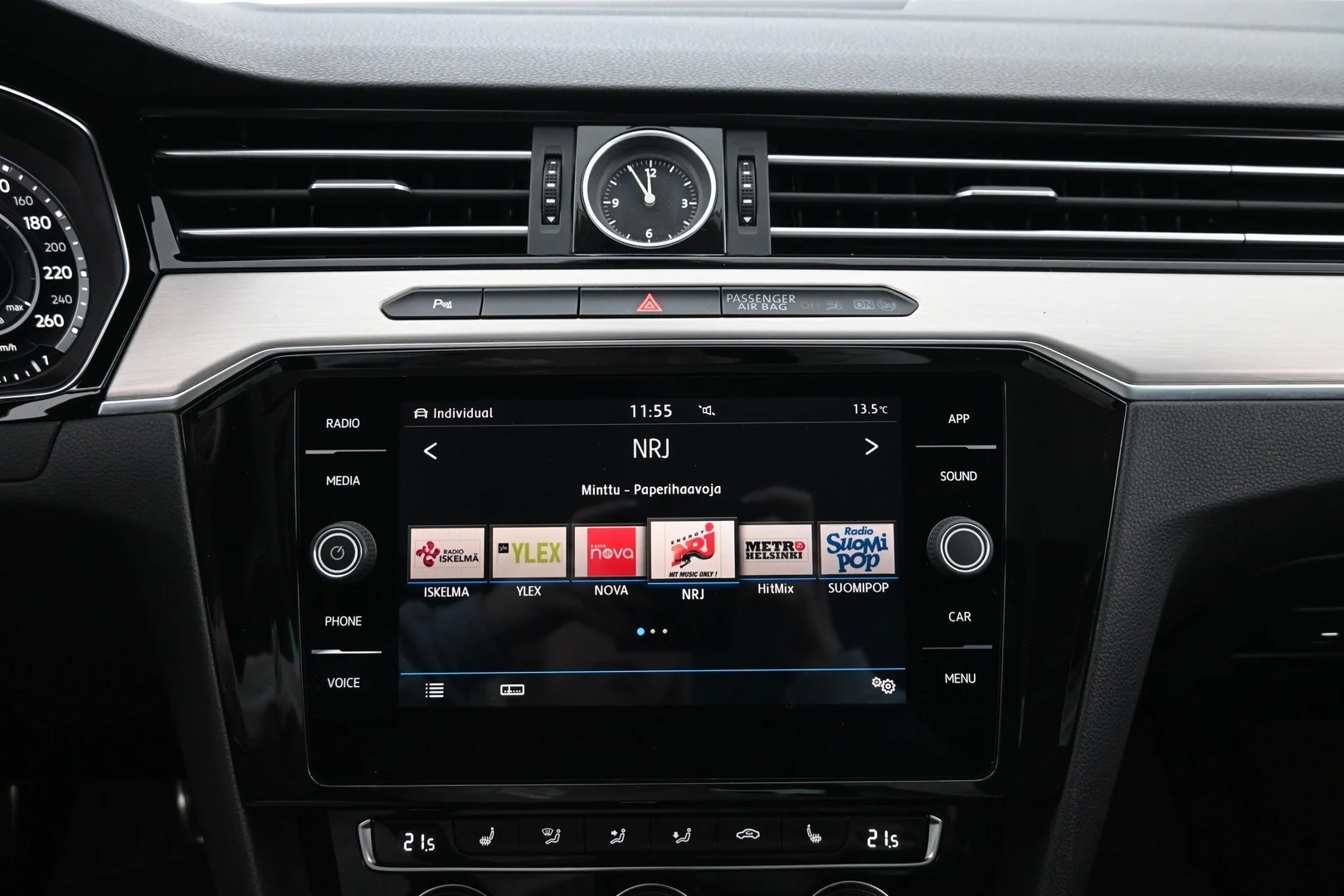 Car Image - dUVTut2RZ8LpI6qOiLTPd