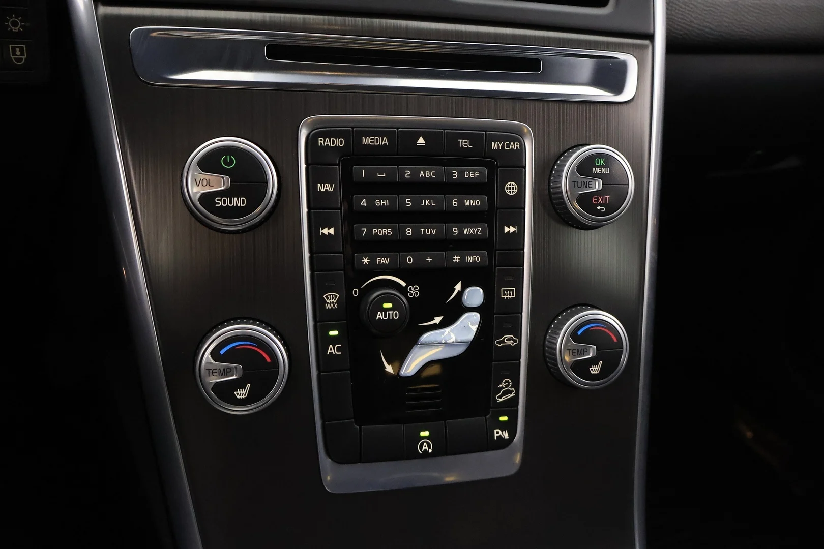 Car Image - 10W89BqtXUUiKPatsjgdCp