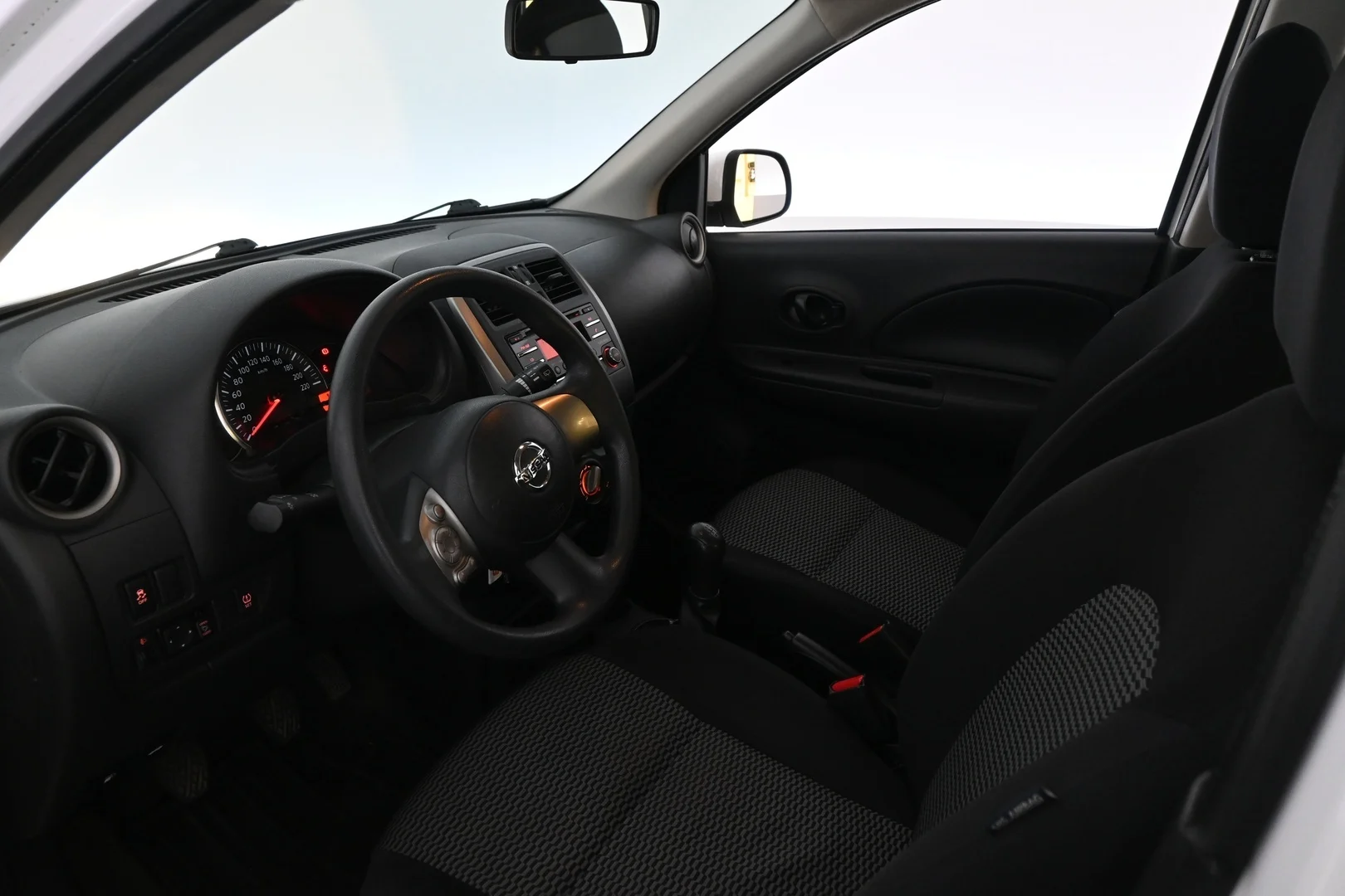 Car Image - 64InH0la8TmXgWda8UABfM