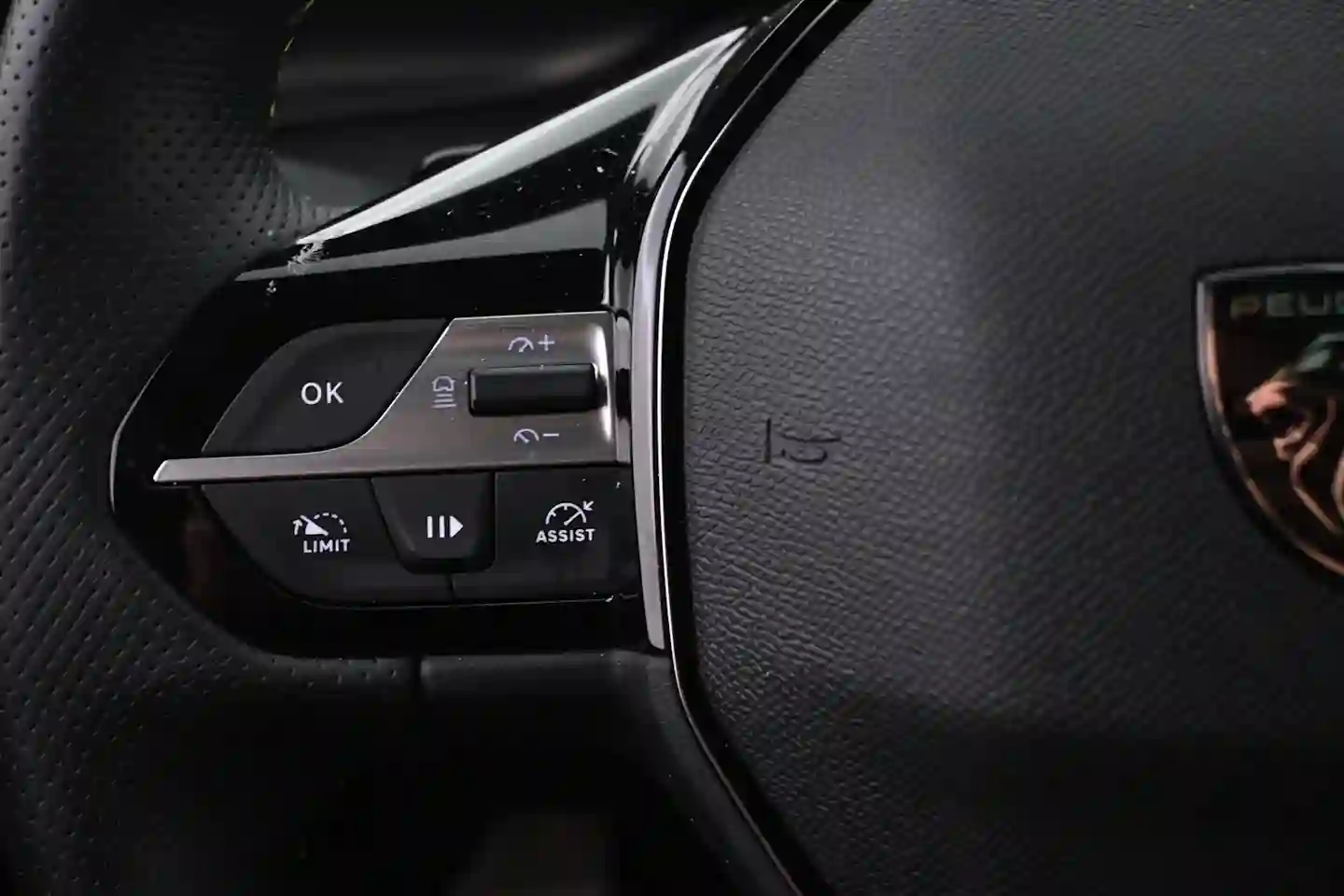 Car Image - 3dk5XTpoxbeufWQJySlnUC