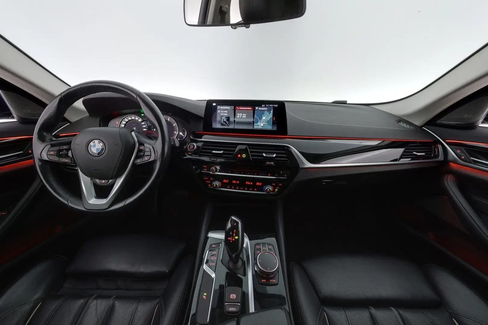 Car Image - 6tbKGmFcXYVzY8q3CuGAIF