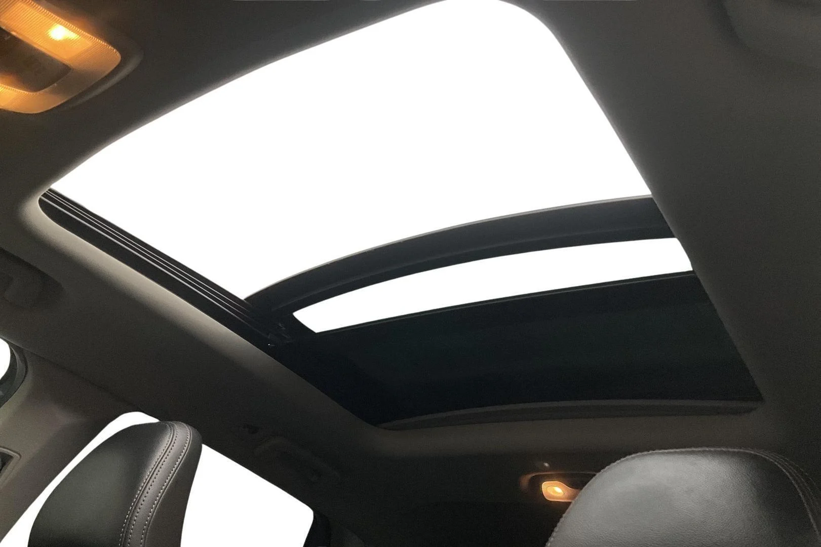 Car Image - 7wB8yZwtJ1ZDKDHs0e7rMD