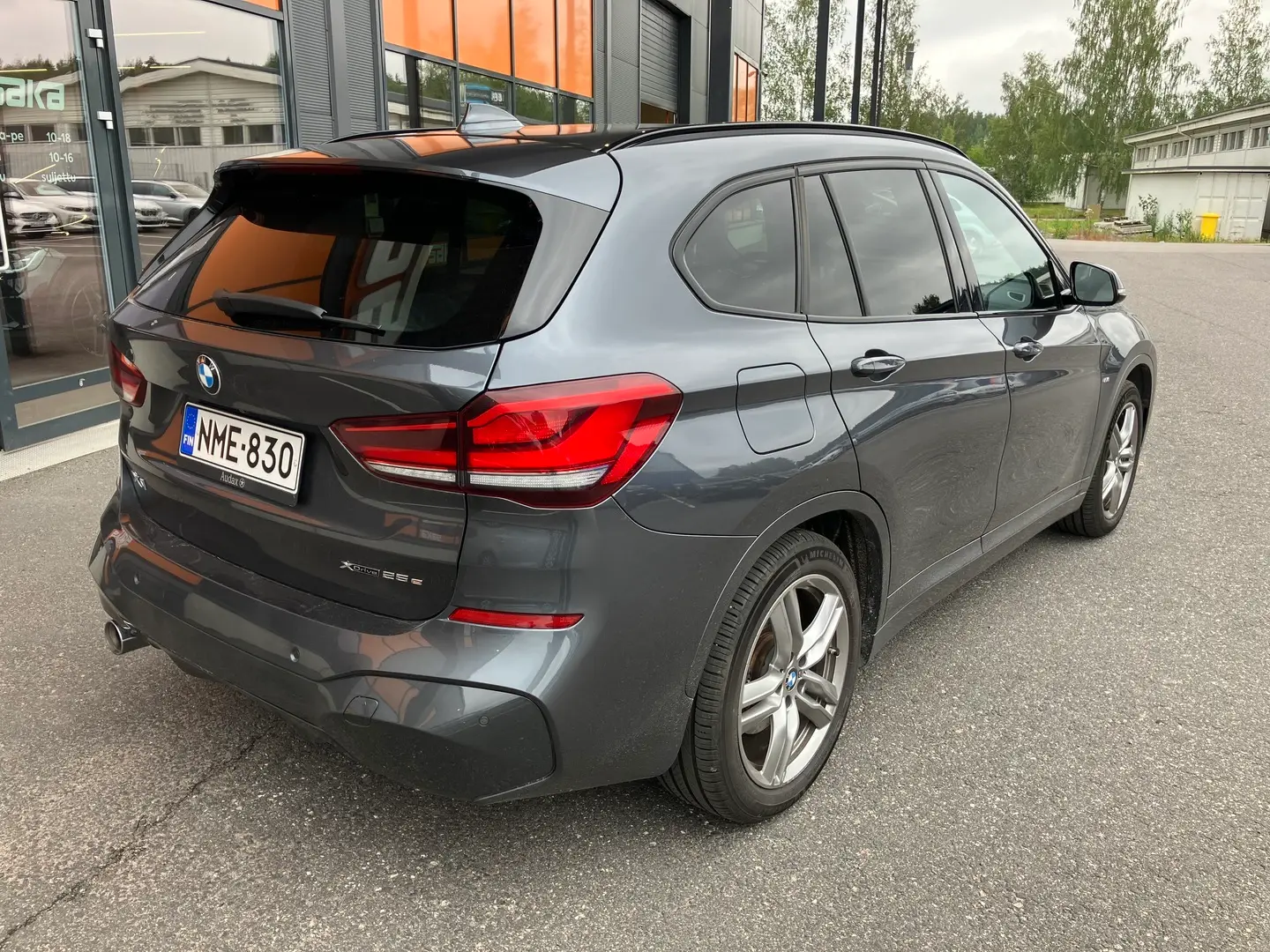 Car Image - 6vDZybSWBXJy0tQLudKRb0