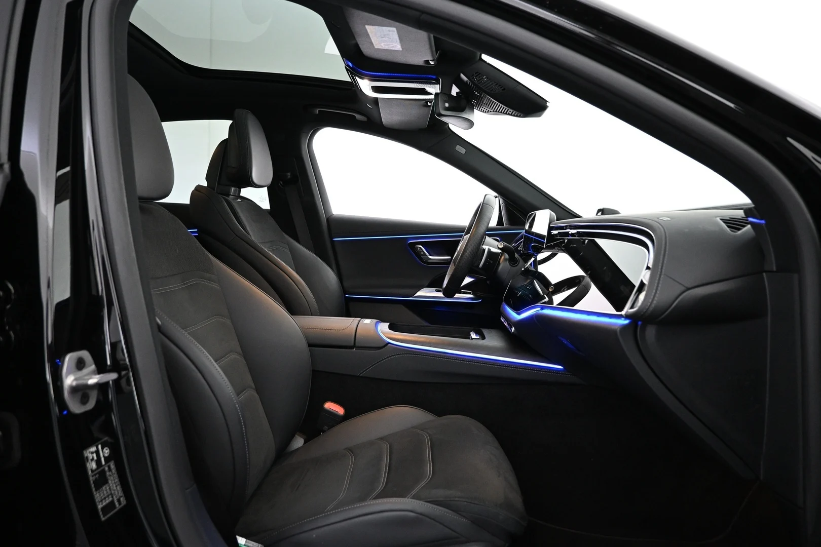 Car Image - 3fNff1pvpzOSn9Sm7QIuCR
