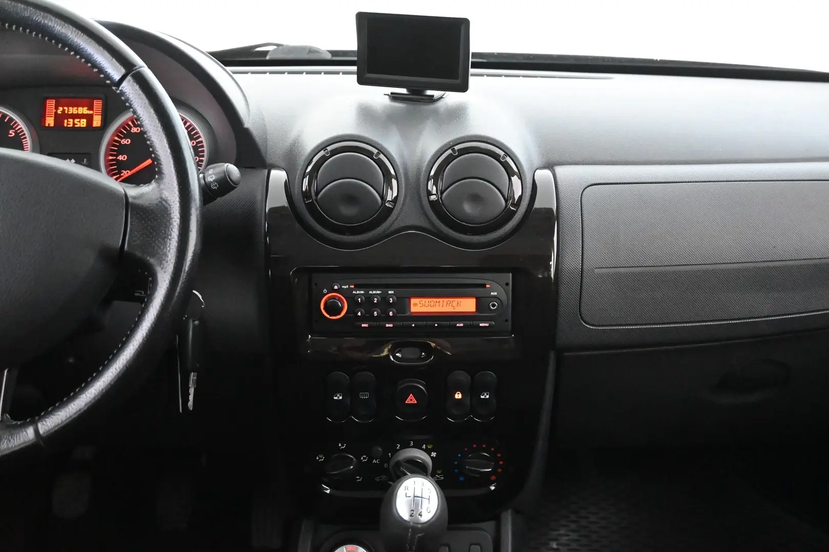 Car Image - FH0xSYGWIhjmWGdmv5fL2