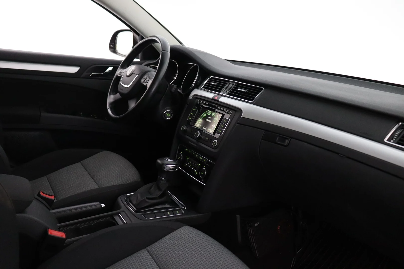 Car Image - 4TfQTTbJQgDfSDqHgutIxA