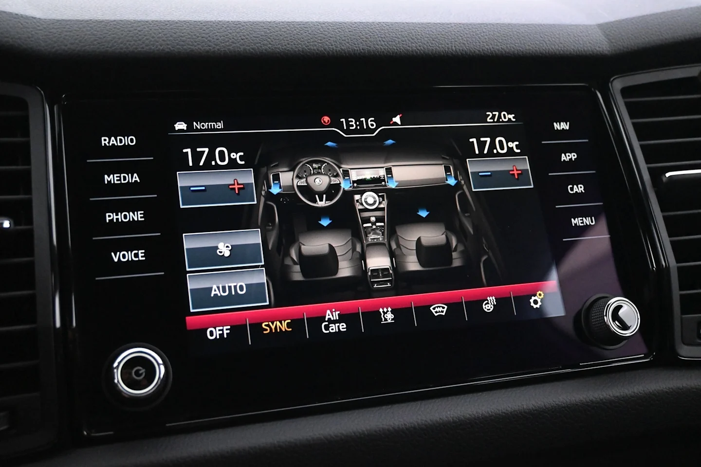 Car Image - 4kWf4DLbzT6Cdh8F7LGxhS