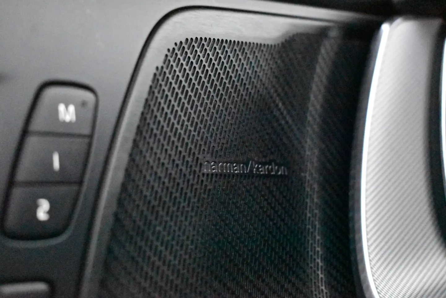 Car Image - 7FLGHfL5KuT5KIyzwWPlTt