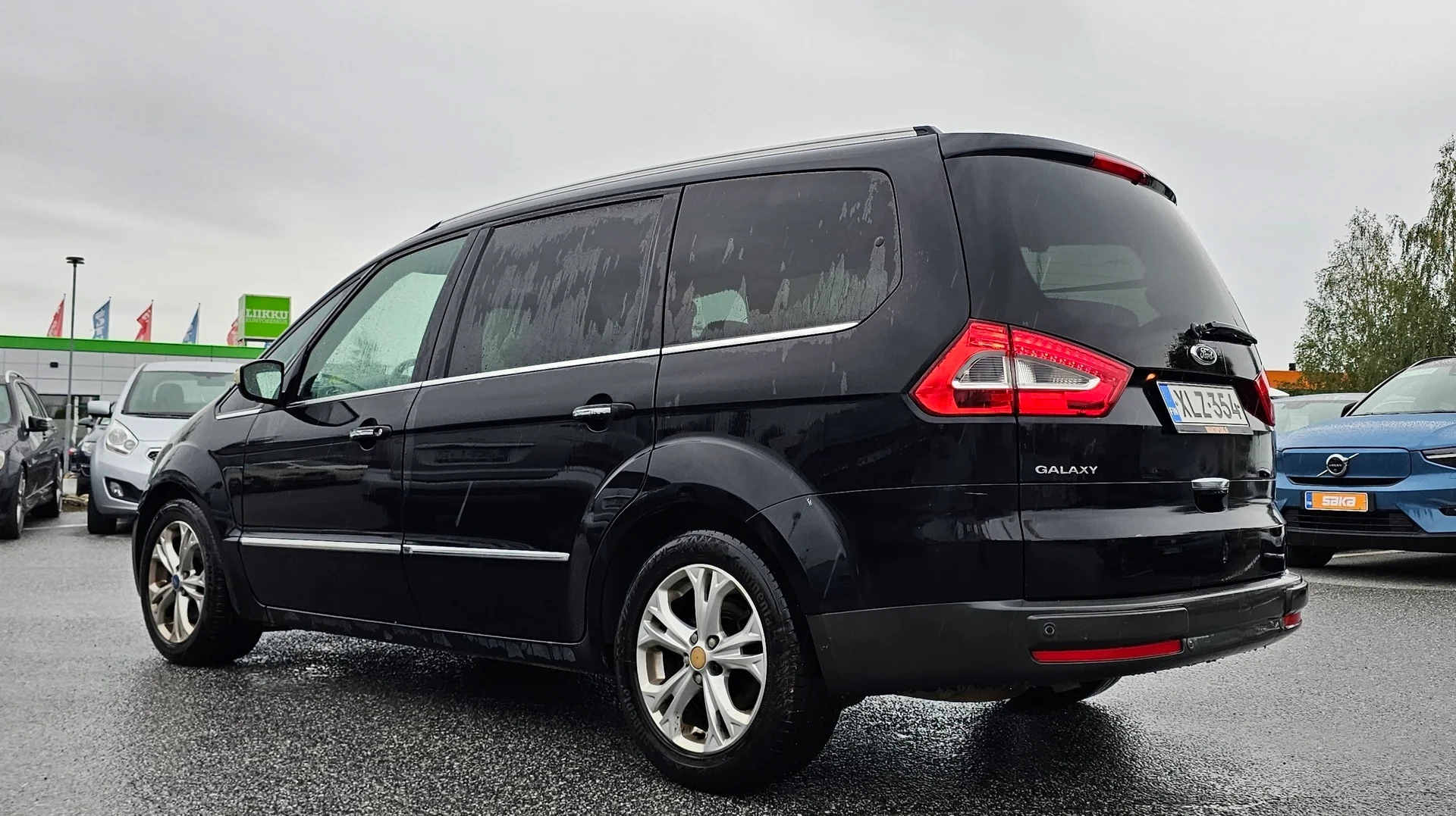 Car Image - 4a0VukQyZGwibc1dd2rya